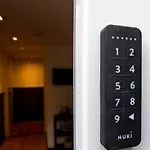 Gemuetliche 2-zimmer Souterrain Apartmán Düsseldorf