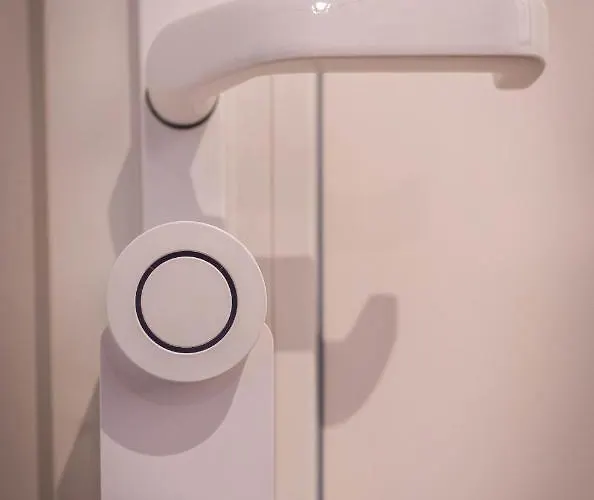 Gemuetliche 2-zimmer Souterrain Düsseldorf